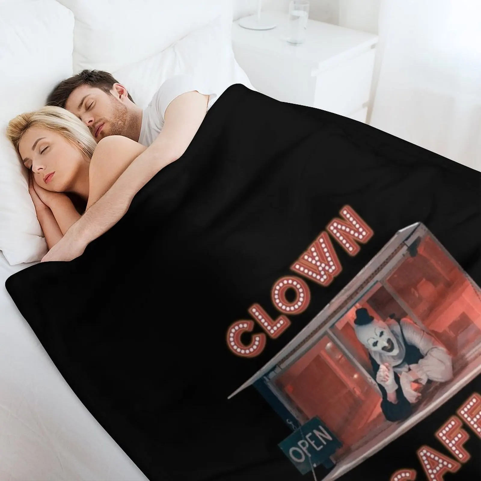 Terrifier Clown Cafe Throw Bla - 3D Printing Cafe recension och pris